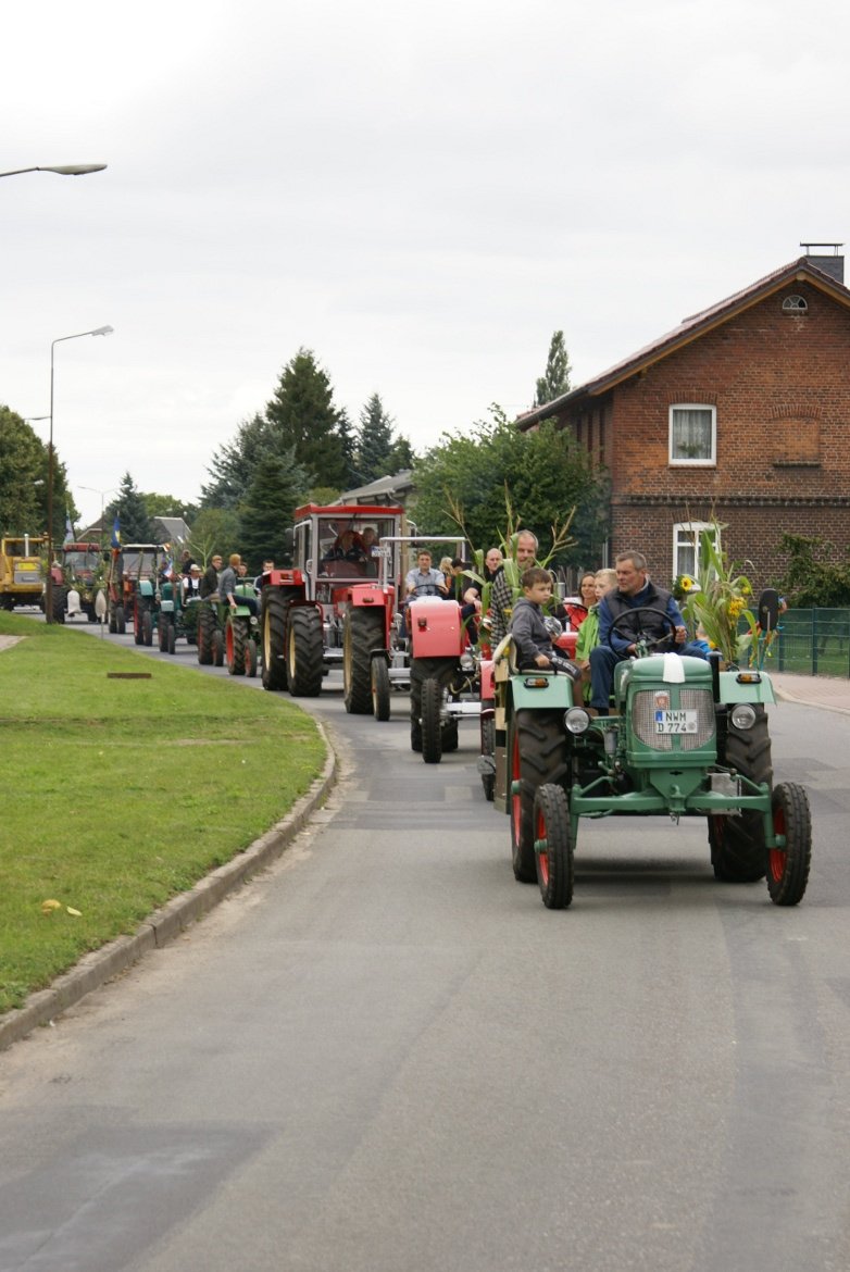 Umzug beim Erntefest