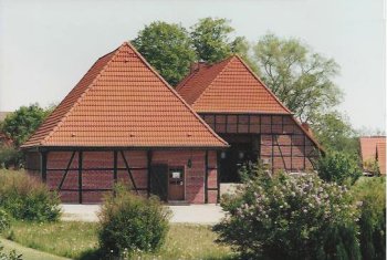 Der Schulzenhof, besser bekannt als Uhlenhof Der Schulzenhof, besser bekannt als Uhlenhof
