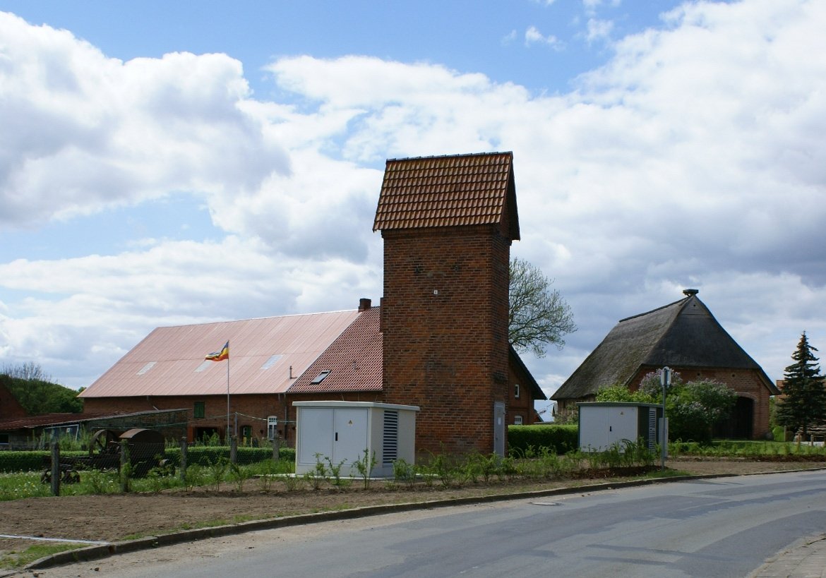 und Übergabepunkt für den Biogas-Strom.